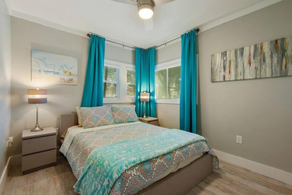 Shady Oaks Beach House With Beautiful Ocean Views! Gulfport Bagian luar foto